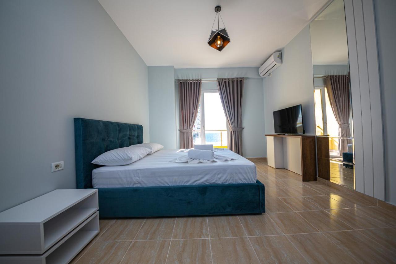 Ponari S Hotel Kryemedhej Exterior photo