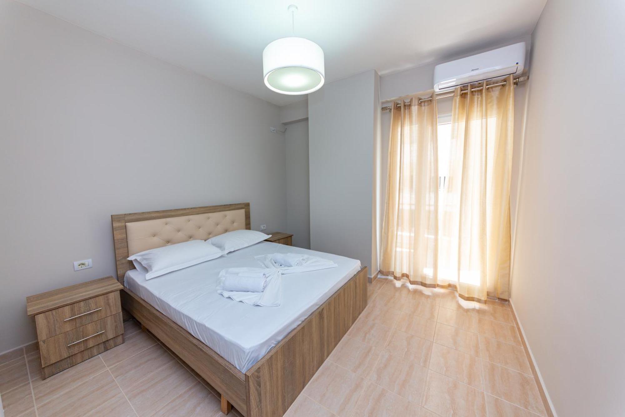 Ponari S Hotel Kryemedhej Room photo