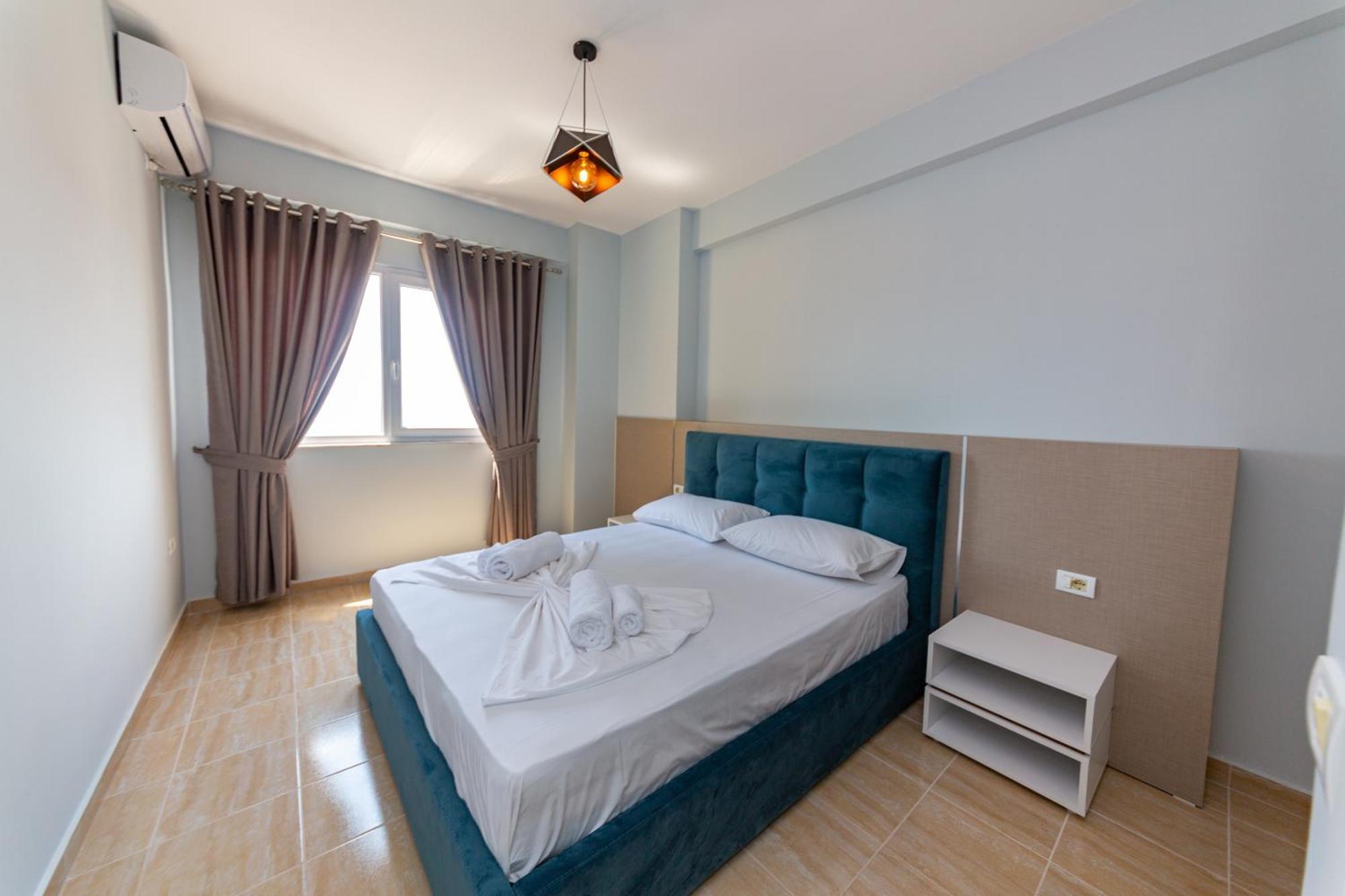 Ponari S Hotel Kryemedhej Room photo